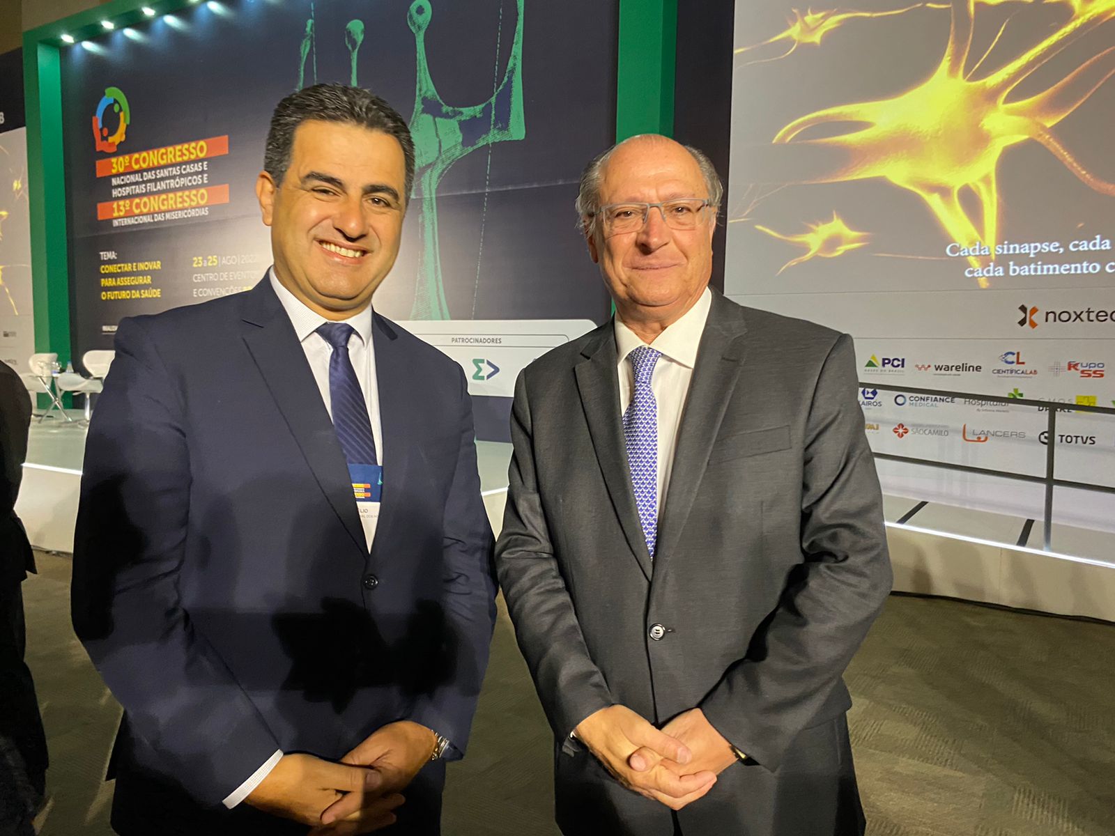 Anahp participa de congresso da CMB