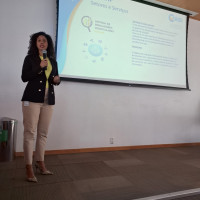 Erika Santos, coordenadora de Relacionamento e Estratégia da Anahp durante apresentação do Colab na Casa de Saúde São José Colab na Casa de Saúde São José